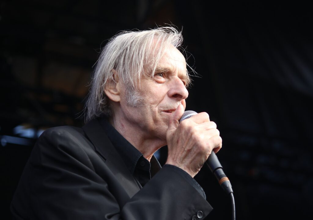 claw boys claw © cath van laere