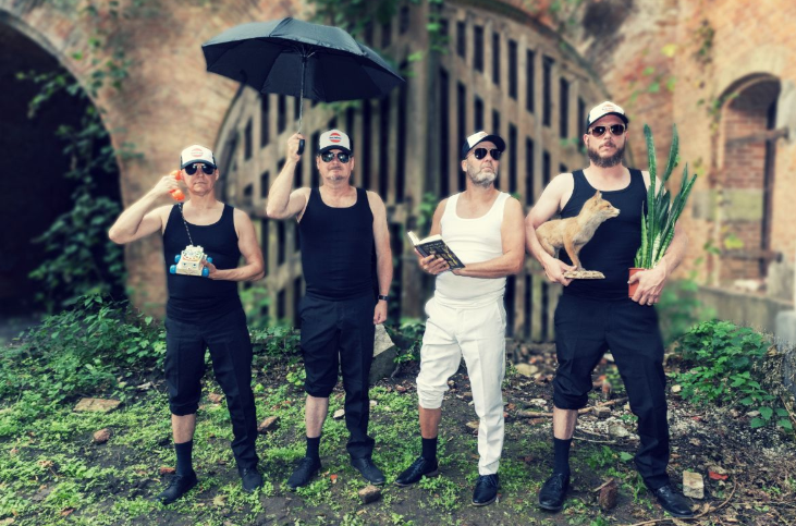 BAZKLAZ (c) Alex Vanhee