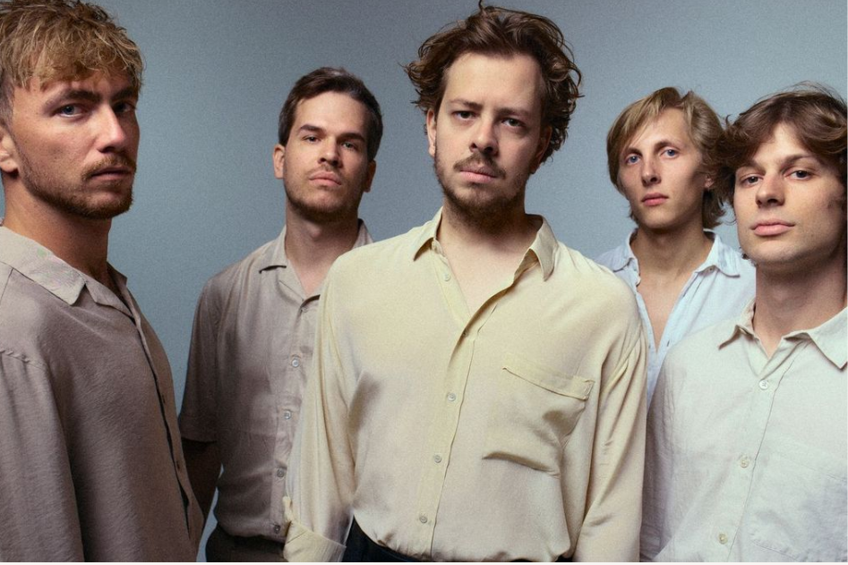 THE RADAR STATION © Alexander Popelier