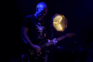 JEROEN HUYZENTRUYT (MAQUILLAGE) © Benjamin Velleman