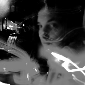 HEAD ON STONE © Syl