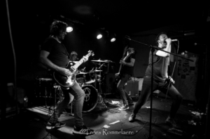 SISTER MAY © Trees Rommelaere