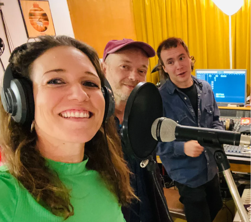 COY BUZZ © COY BUZZ