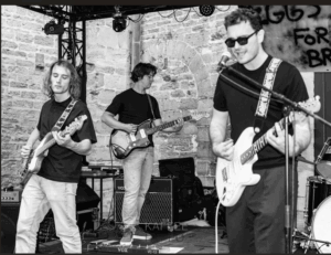 EGGS FOR BREAKFAST © EGGS FOR BREAKFAST