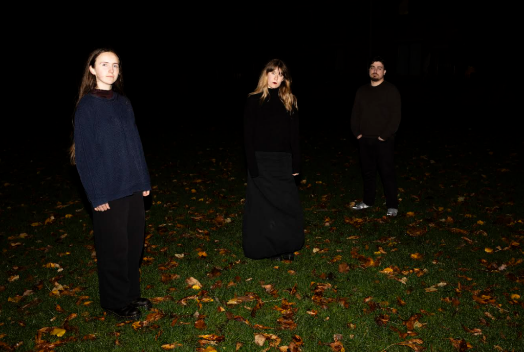 BLUE GIANTS © Ward Deblonde