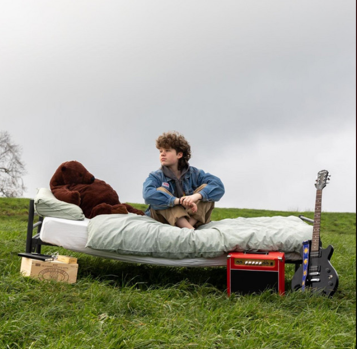 CALLMECHARLIEPLEASE © CALLMECHARLIEPLEASE