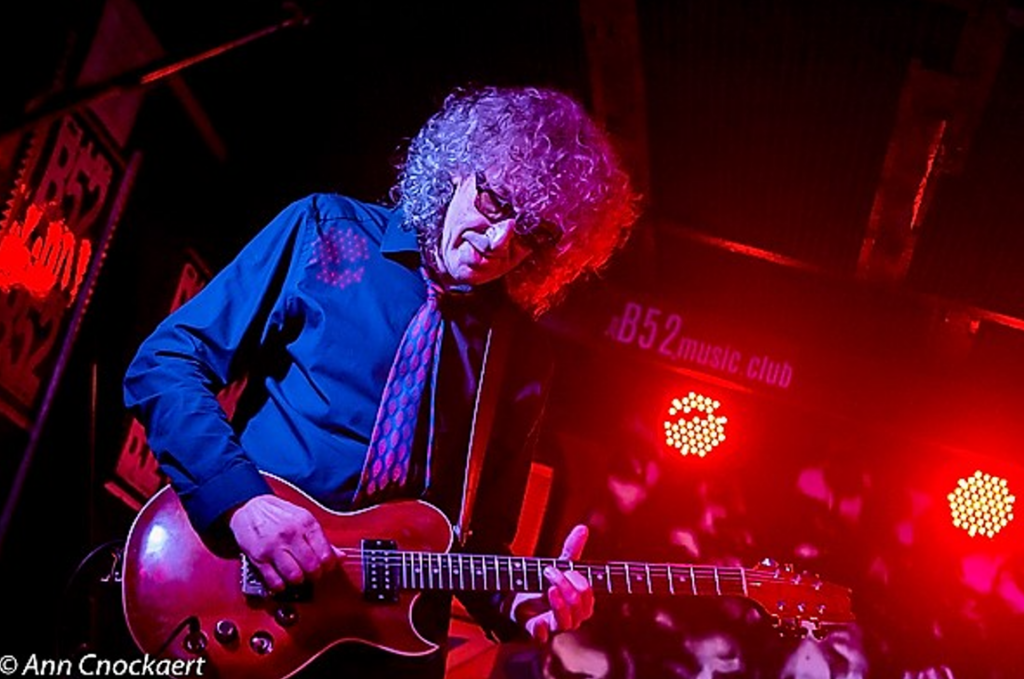 STRUGGLER © Ann Cnockaert