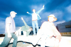 YOGA TEACHER © YOGA TEACHER