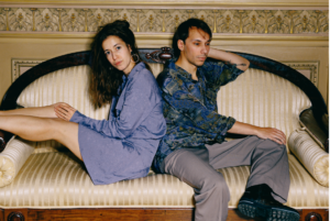 AWAY AWAY © Zina Kenens