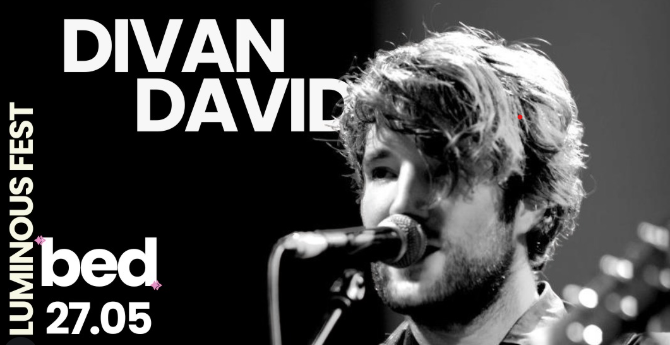 DAVID DIVAN © Bed