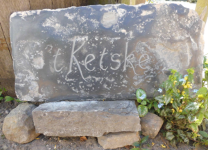 TKETSKE © TKETSKE